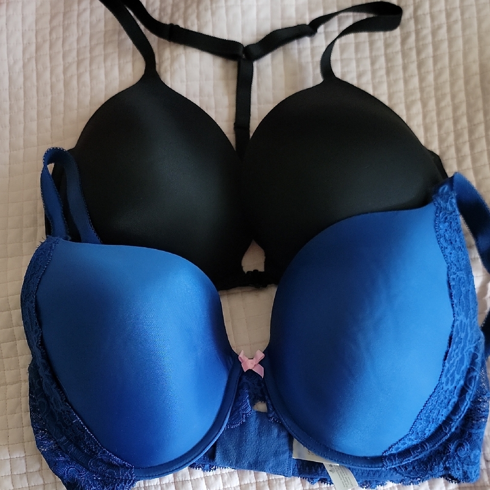 PINK Victoria's Secret Black and Blue Bras Size 36DD